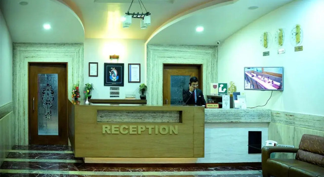 Lemon Tree Hotel Jamnagar, Rezerwuj Hotel Jamnagar 