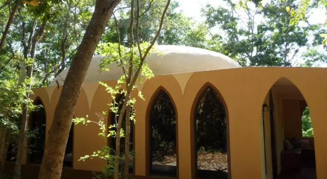 Бунгало Mundo Milo Eco Lodge
