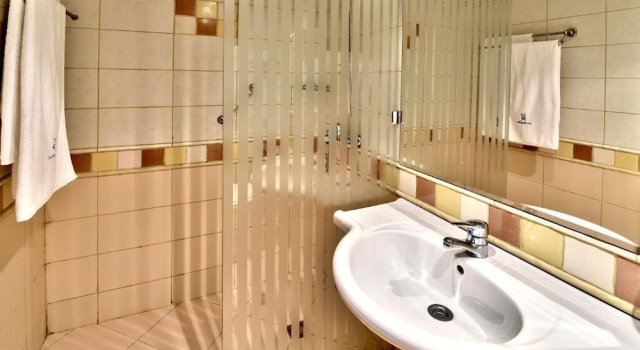 Двухместный номер Standard с балконом и с видом на сад Les Magnolias Hotel
