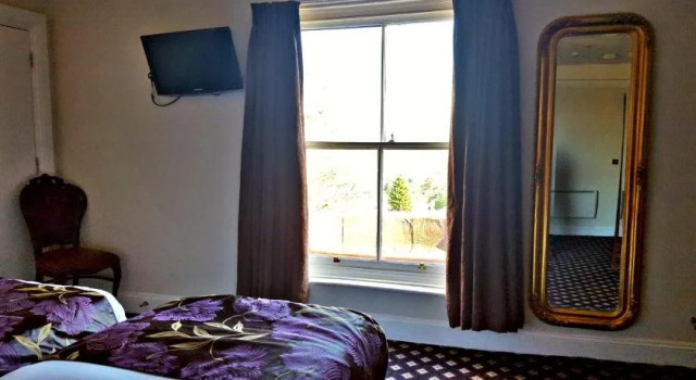 The Foley Arms Hotel Wetherspoon, Забронировать Отель Малверн Malvern Hills