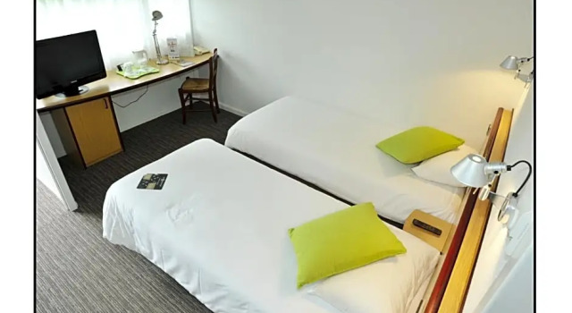 Номер Standard Kyriad Chalons En Champagne - Saint Martin