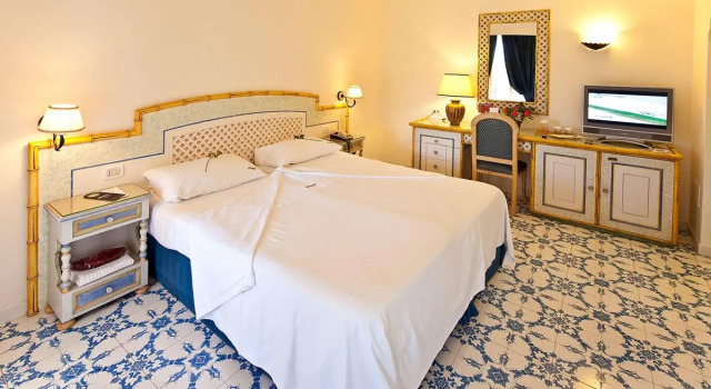 Grand Hotel Il Moresco, Забронировать Курортный отель Отели острова Искья 5 звезд, 5*