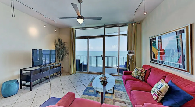 Luxury Sapphire With Gulf Views 3 Bedroom Condo