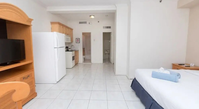 218 Studio Apt Hollywood Beach, Забронировать Апартаменты/квартира Апартаменты Голливуд-Бич, Апартаменты/квартира
