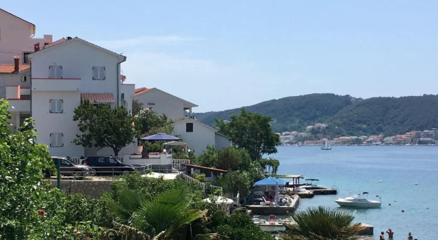 Апартаменты с видом на море Apartments Villa Emilija