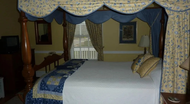 Colonial Capital Bed & Breakfast, 预订 酒店 威廉斯堡 弗吉尼亚州