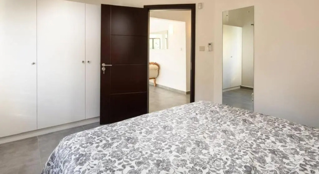 Вилла Deluxe Spacious Villa, 200m from the beach, private pool