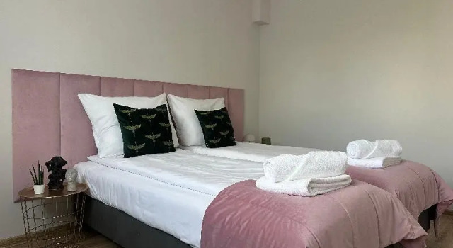 Green Avenue Apartments, Забронировать Апартаменты/квартира Отели Кракова с завтраком, рядом с Церковь Святого Франциска Ассизи, Завтраки