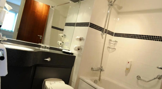 Номер Standard Holiday Inn Wolverhampton - Racecourse by IHG
