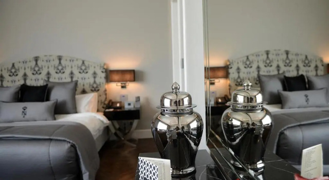 Люкс Royal The Nishat Hotel