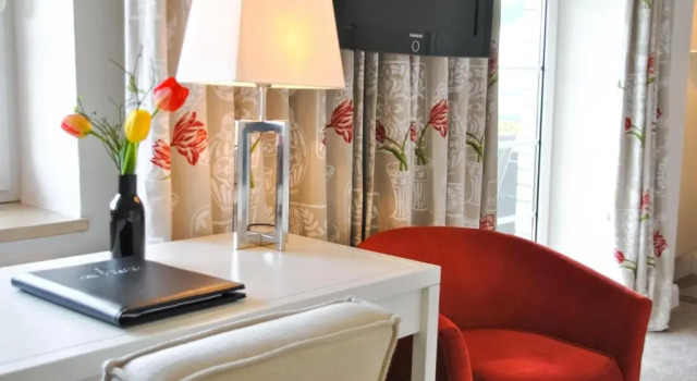 Двухместный номер Classic с видом на окрестности Strandhotel Miramar