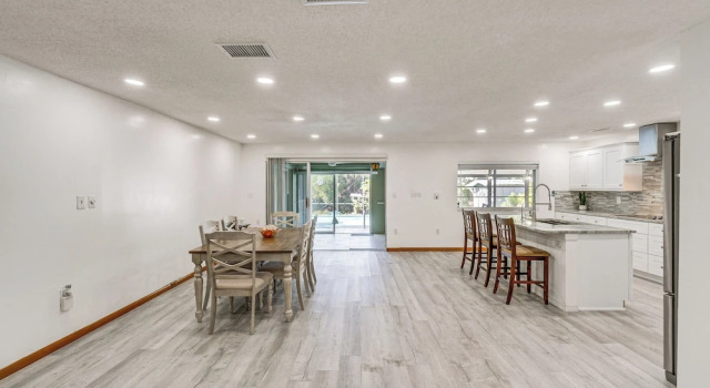 Port Charlotte Retreat w/ Lanai + Private Pool!, Забронировать Дом для отпуска Порт-Шарлотт Southwest Florida