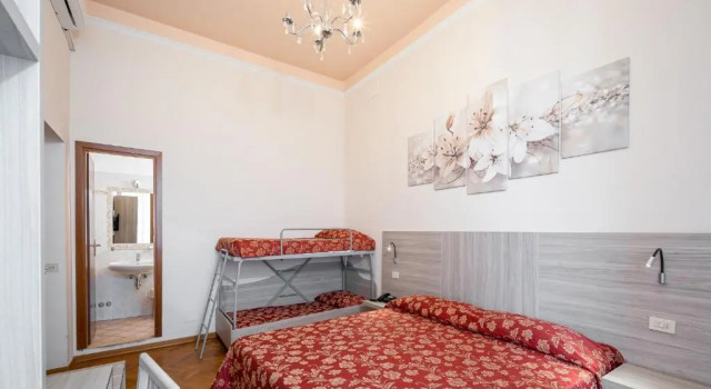 Четырёхместный номер Standard Lilium Hotel