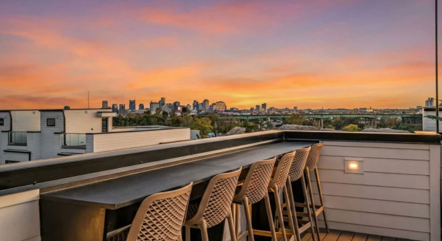 Коттедж Disco Lounge Double Rooftop Hot Tub Nashville
