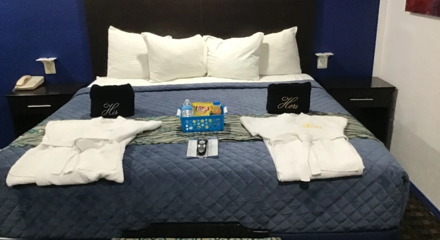 Двухместный люкс Budget Inn & Suites