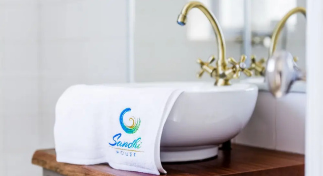Двухместный номер Standard с видом на город Sandhi House - Yoga & Wellness