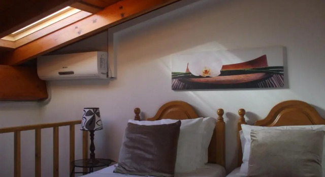 Четырёхместный номер Standard Dinas Guesthouse