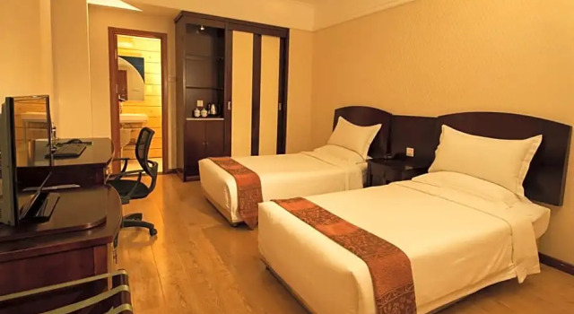 Номер Standard Holiday Inn Express Qingdao Shibei by IHG