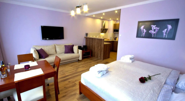 Palace Apartments Residence Krakow - Cystersów, Boek Appartement Hotels in Klein-Polen met parkeren, Parkeren