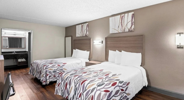 Четырёхместный номер Superior Red Roof Inn Richmond - Airport Sandston
