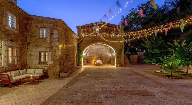 Cal Arnau, Rezervasyon Otel Sant Julia de Ramis Gironès
