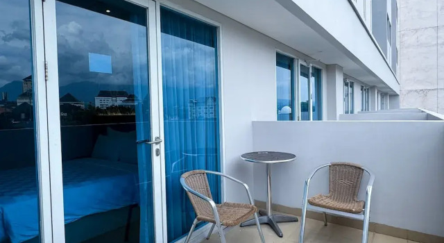 Superior Doppel Zimmer mit Balkon Swiss-Belinn Malang