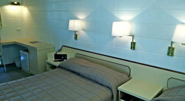 Cairns Motor Inn, Prenota Hotel Hotel a Queensland con piscina, Piscina