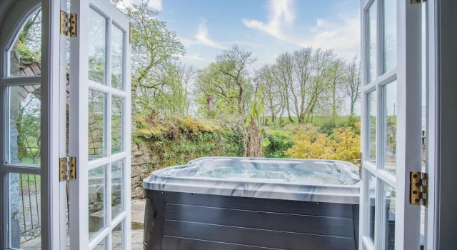 The Stables - 2 Bedroom Cottage - Princes Gate
