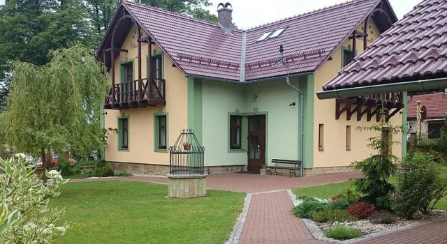 Penzion Stará pošta, Забронировать Отель Потштейн Краловеградецкий край