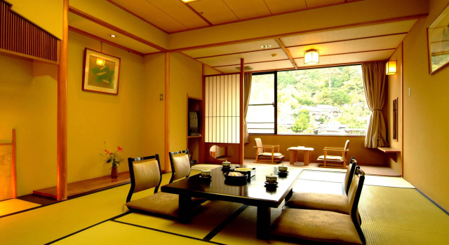 Komatsuya Hachinobou, Rezervasyon Otel Izunokuni 