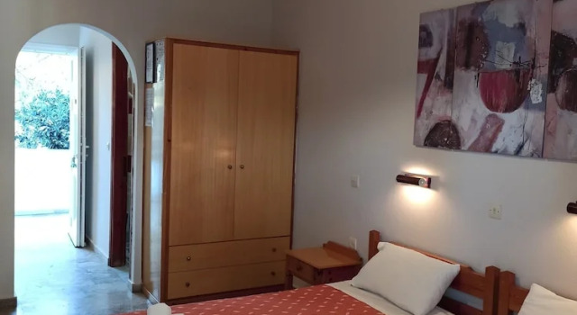 Студия Dionisos Apartments