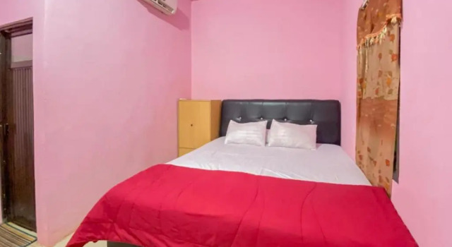 Homestay Punokawan Puncak Indah Kota Malili, Prenota Hotel Hotel a Sulawesi con parcheggio, Parcheggio