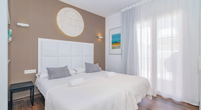 Апартаменты c 1 комнатой с балконом Apartamentos Caballerizas 6