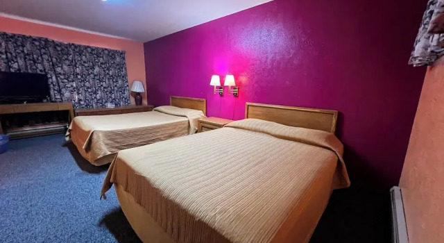 Четырёхместный номер Standard Blue Haven Motel