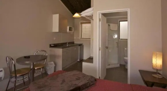 Студия Deluxe Alpine Motel