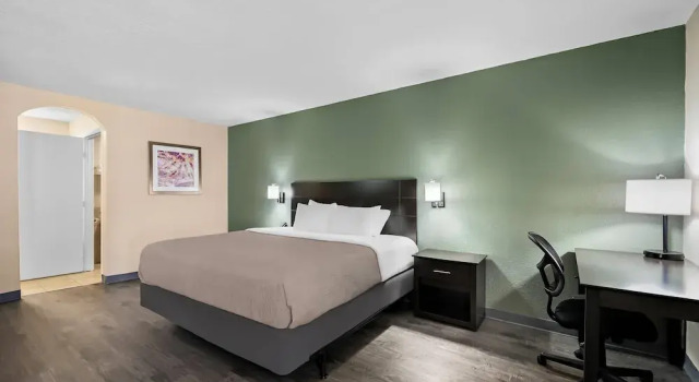 Студия Quality Inn Fort Myers Cape Coral