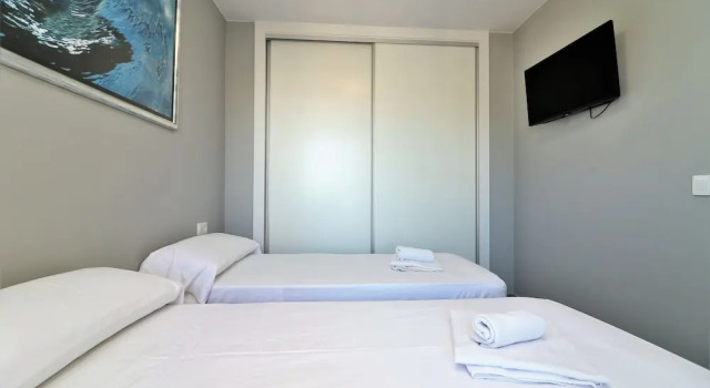 Apartamento Torre Benidorm 15-1, Забронировать Апартаменты/квартира Отели Бенидорм с бассейном, рядом с Парк Агуэра, Бассейн