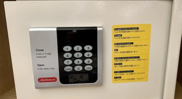 Четырёхместный номер Standard Hotel Nikko Huis Ten Bosch