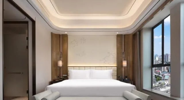 Люкс Tianhai International Hotel (Changsha Gaoxin District Meixi Lake park)