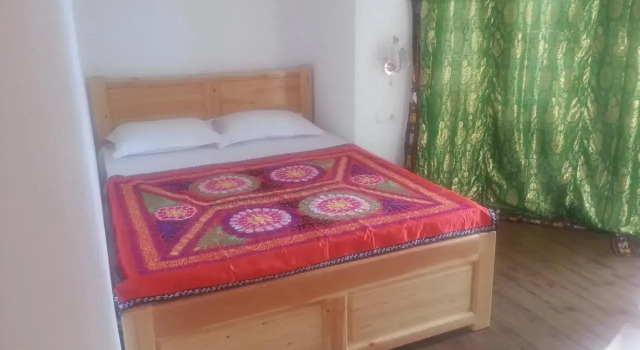 Amir Hostel