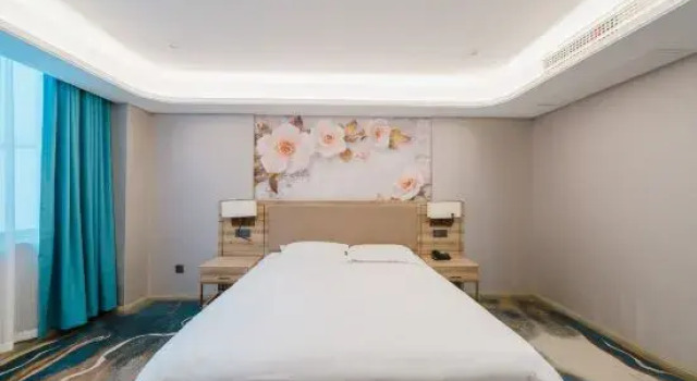Люкс Deluxe Tianjia Holiday Hotel (Nanjing Tianyin Avenue Metro Station Store)