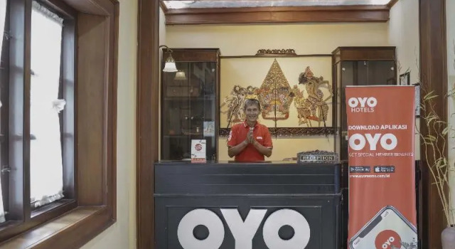 Ndalem Maharani by OYO Rooms, Book Hotel Hoteller i Kraton med parkering, Parkering