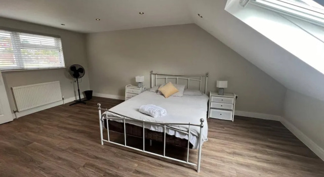 Relax & Recharge Two Bed Apartment - Family Friendly