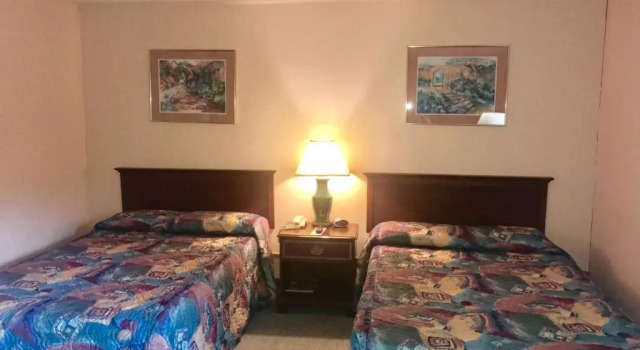 Двухместный номер Standard Economy Inn