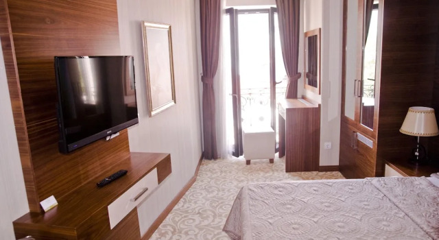 Luksusowy dwuosobowy pokój Kerimbey Hotel
