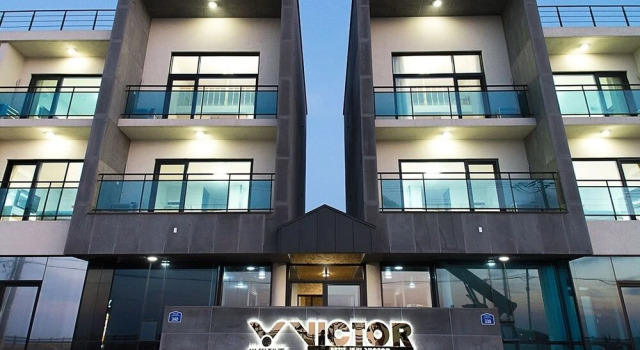 Petit Jeju Victor