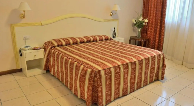 Четырёхместный номер Standard Hotel Corallo