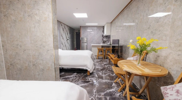 Двухместный номер Standard Central Hotel & Residence