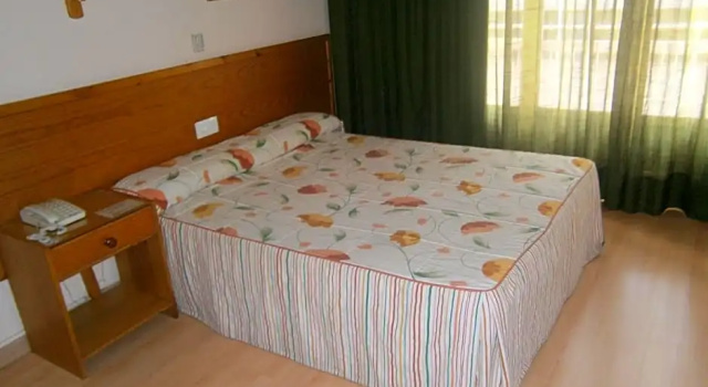 Одноместный номер Standard BYPILLOW Paseo