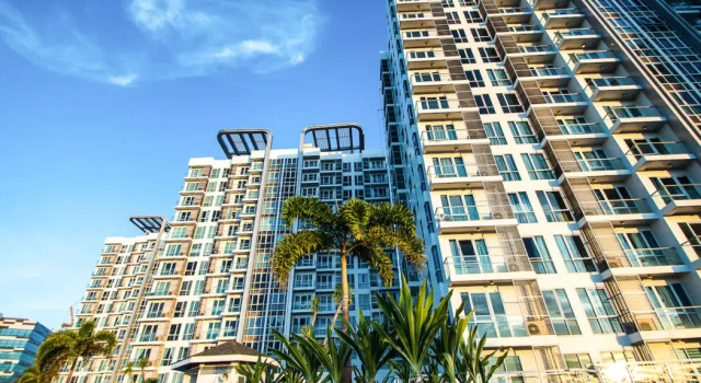 CSuites at 8 Newtown Residences